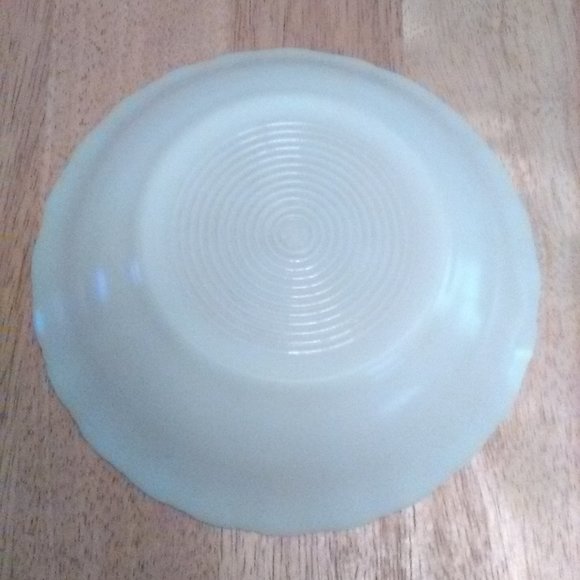 Vtg Corning & Unbranded Milk Glass Plate and Bowl - Picture 3 of 8